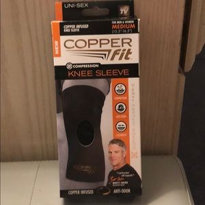 Brand new in box copper fit knee sleeve